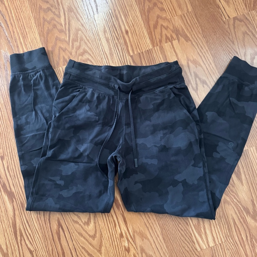 lululemon athletica Black Camo Joggers